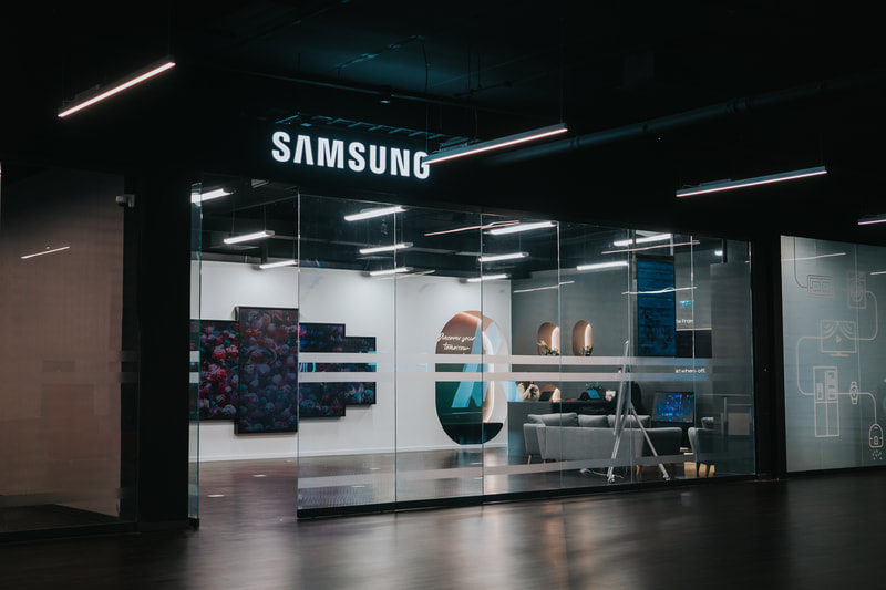 Samsung showroom